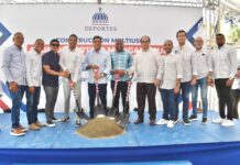 Ministro Kelvin Cruz da primer picazo para iniciar la construcción del multiusos de Manganagua